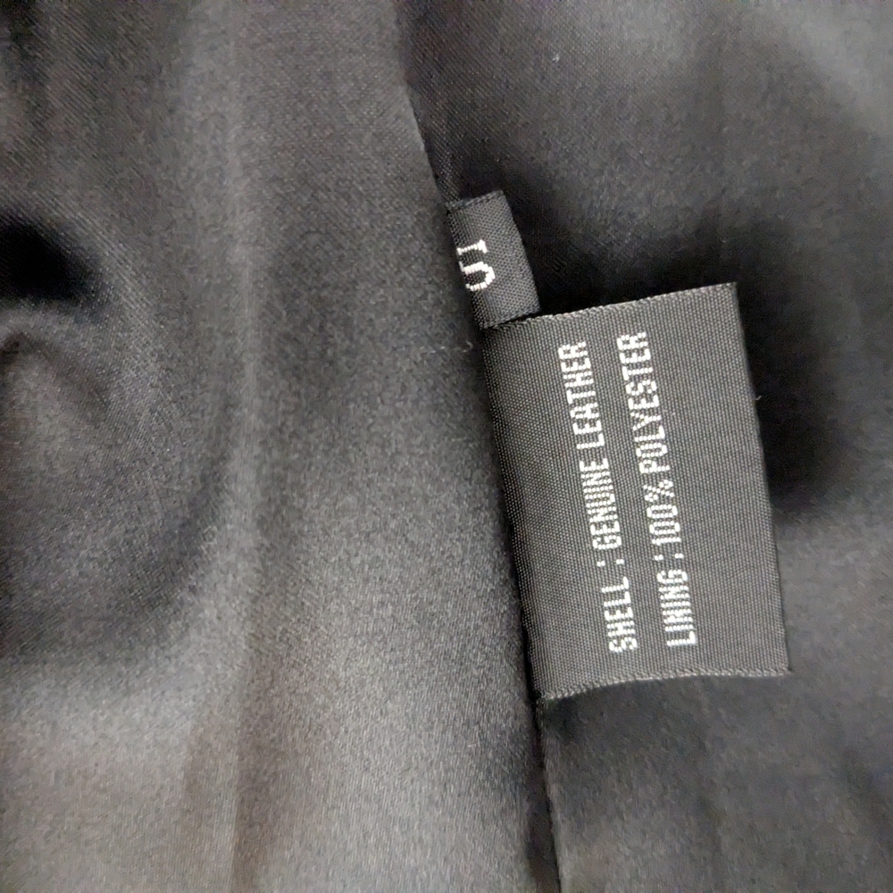 Elegant Black Leather Jacket